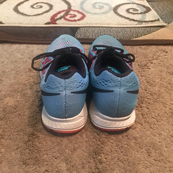 Women’s Nike Pegasus 32 - Picture 6 of 9